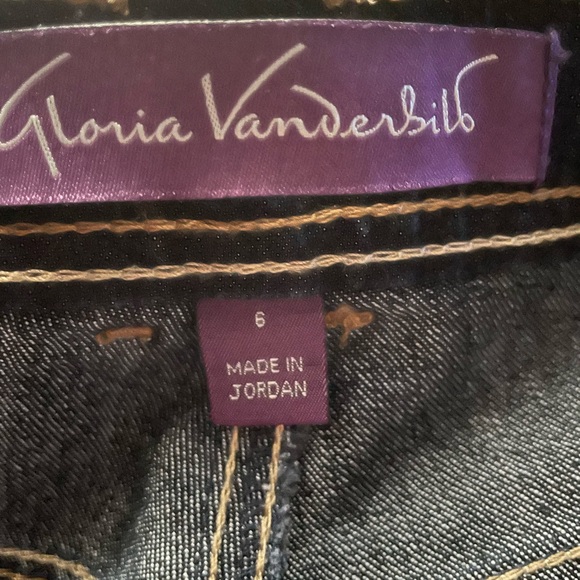 Women jeans - Picture 2 of 4